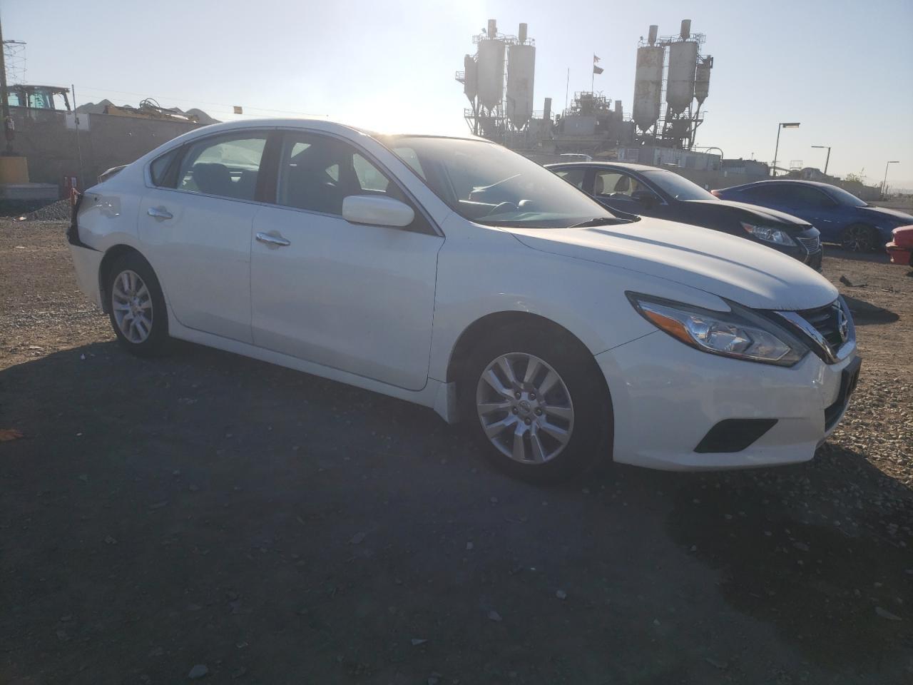 2016 NISSAN ALTIMA 2.5 - Image 4