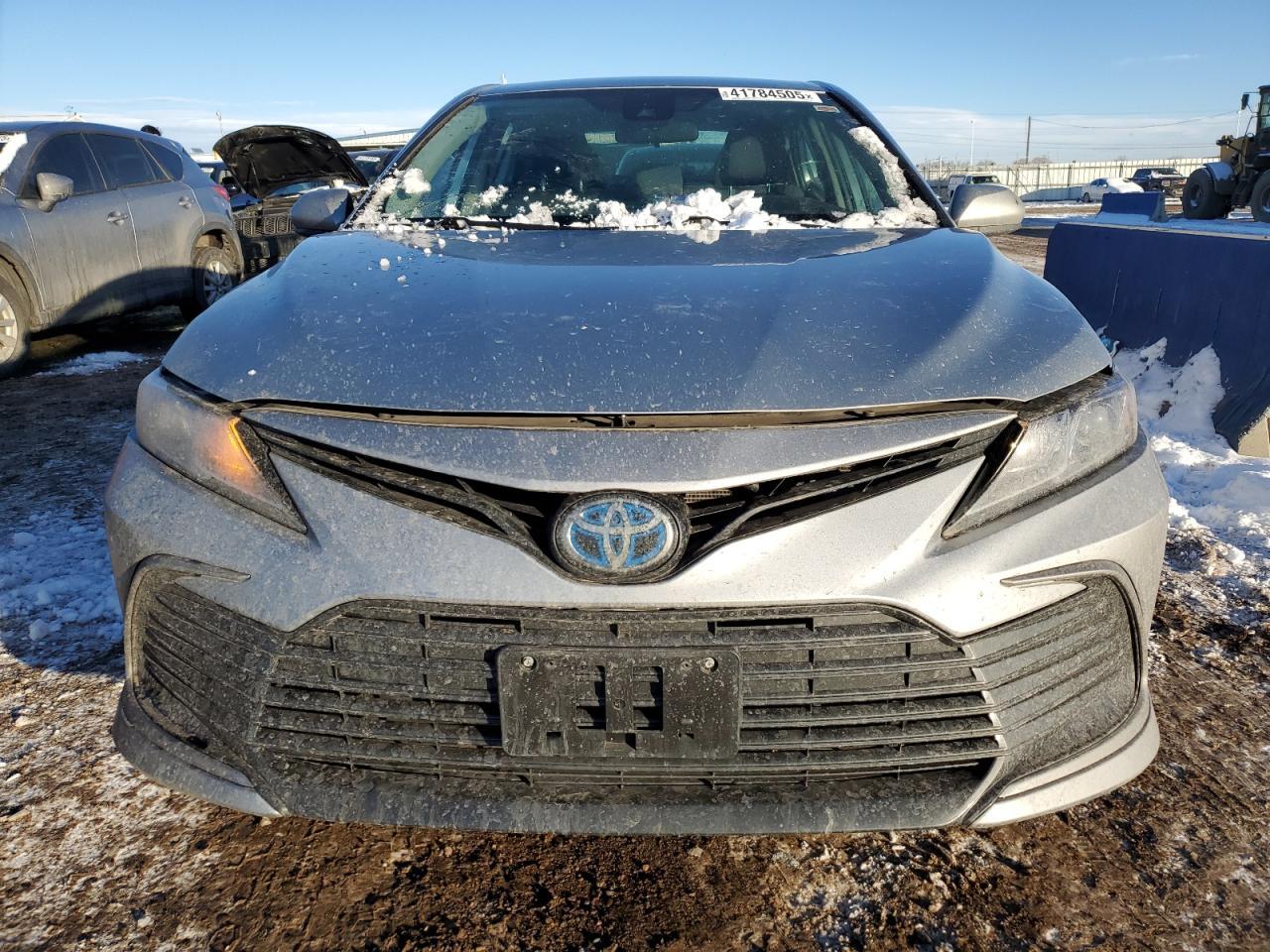 2023 TOYOTA CAMRY LE - Фото 5