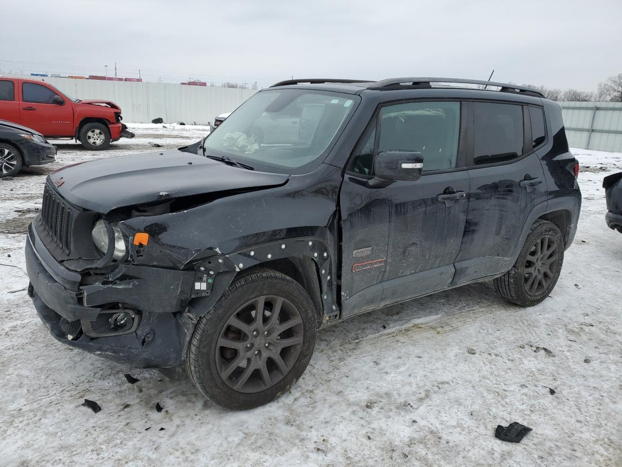 2016 JEEP RENEGADE L - Фото 2