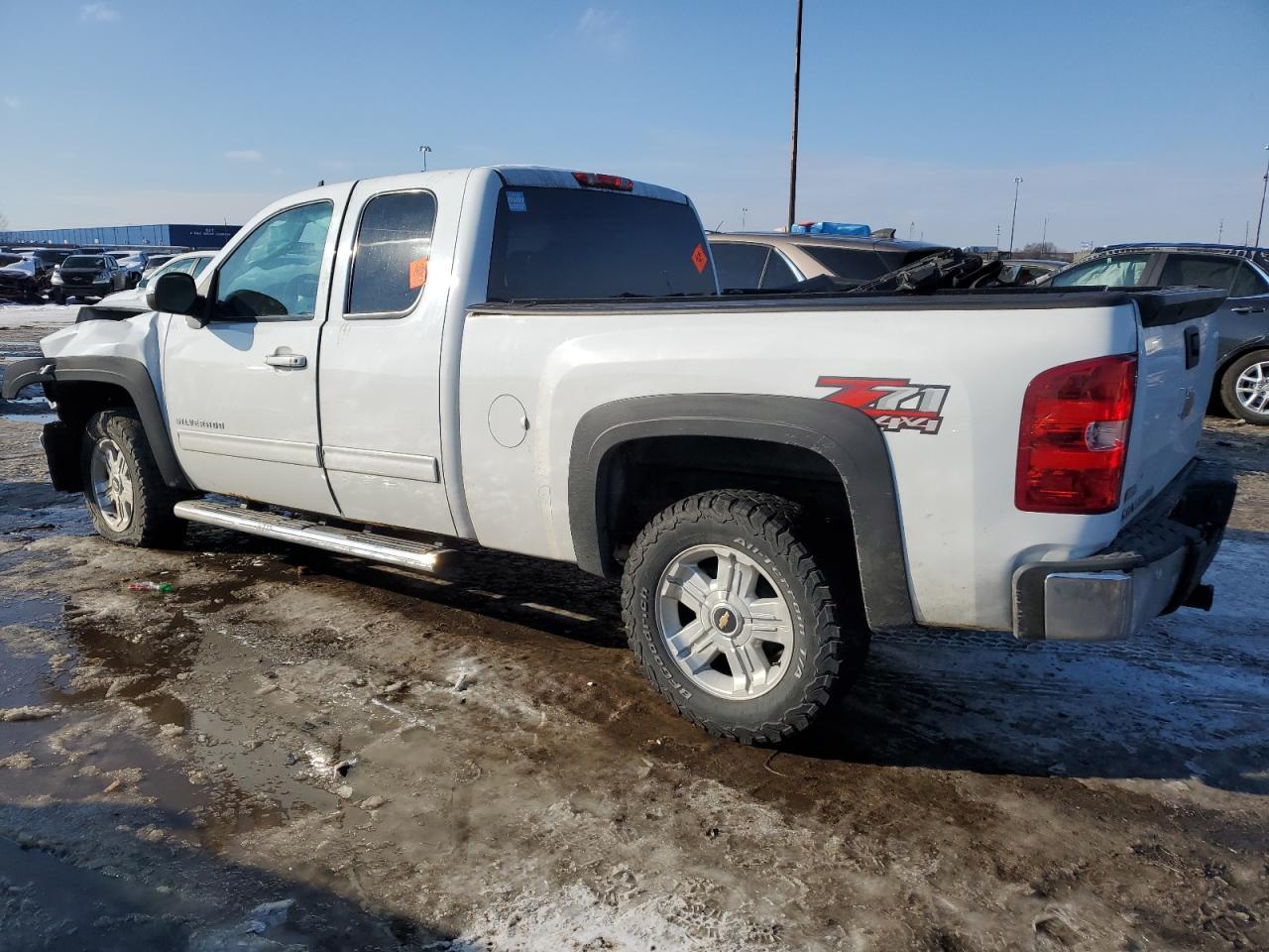 2012 CHEVROLET SILVERADO - Image 2