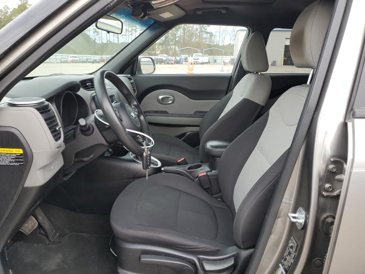2014 KIA SOUL - Фото 7