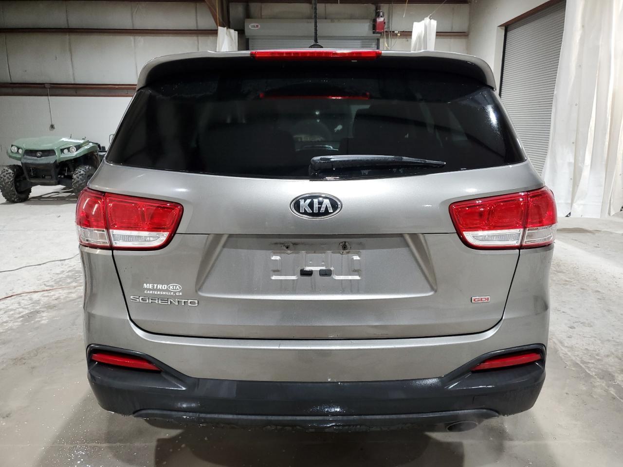 2016 KIA SORENTO LX - Image 6