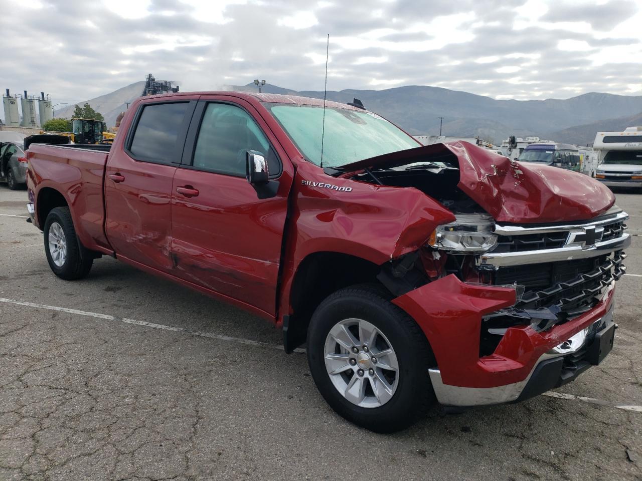 2024 CHEVROLET SILVERADO - Фото 4