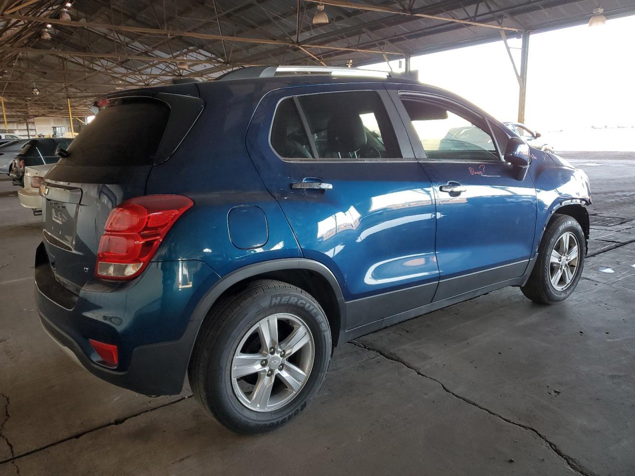 2019 CHEVROLET TRAX 1LT - Фото 3