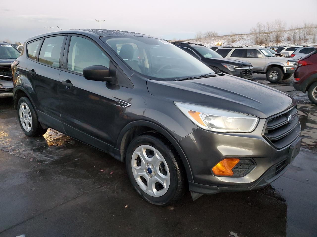 2017 FORD ESCAPE S - Image 4