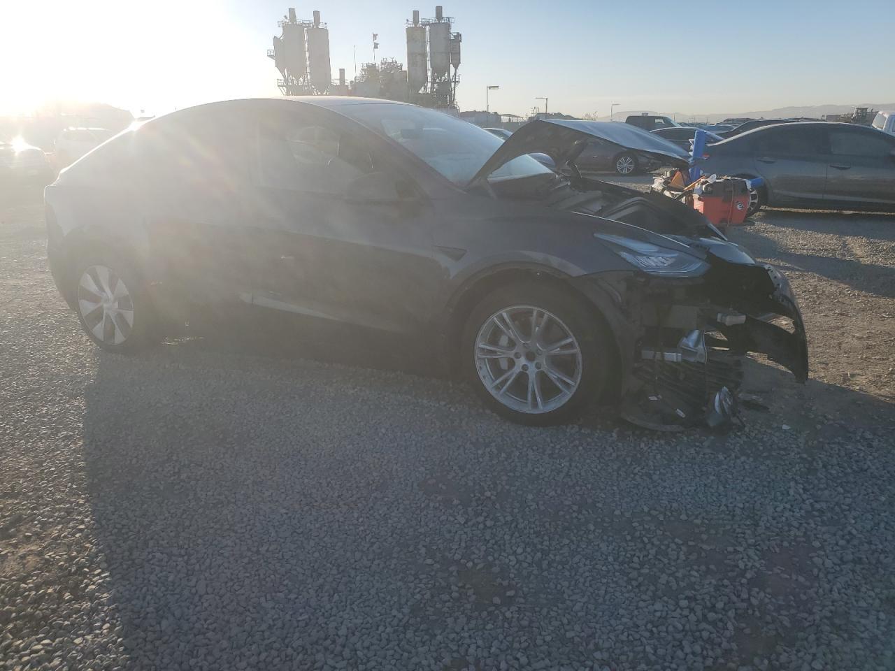 2022 TESLA MODEL Y - Image 4