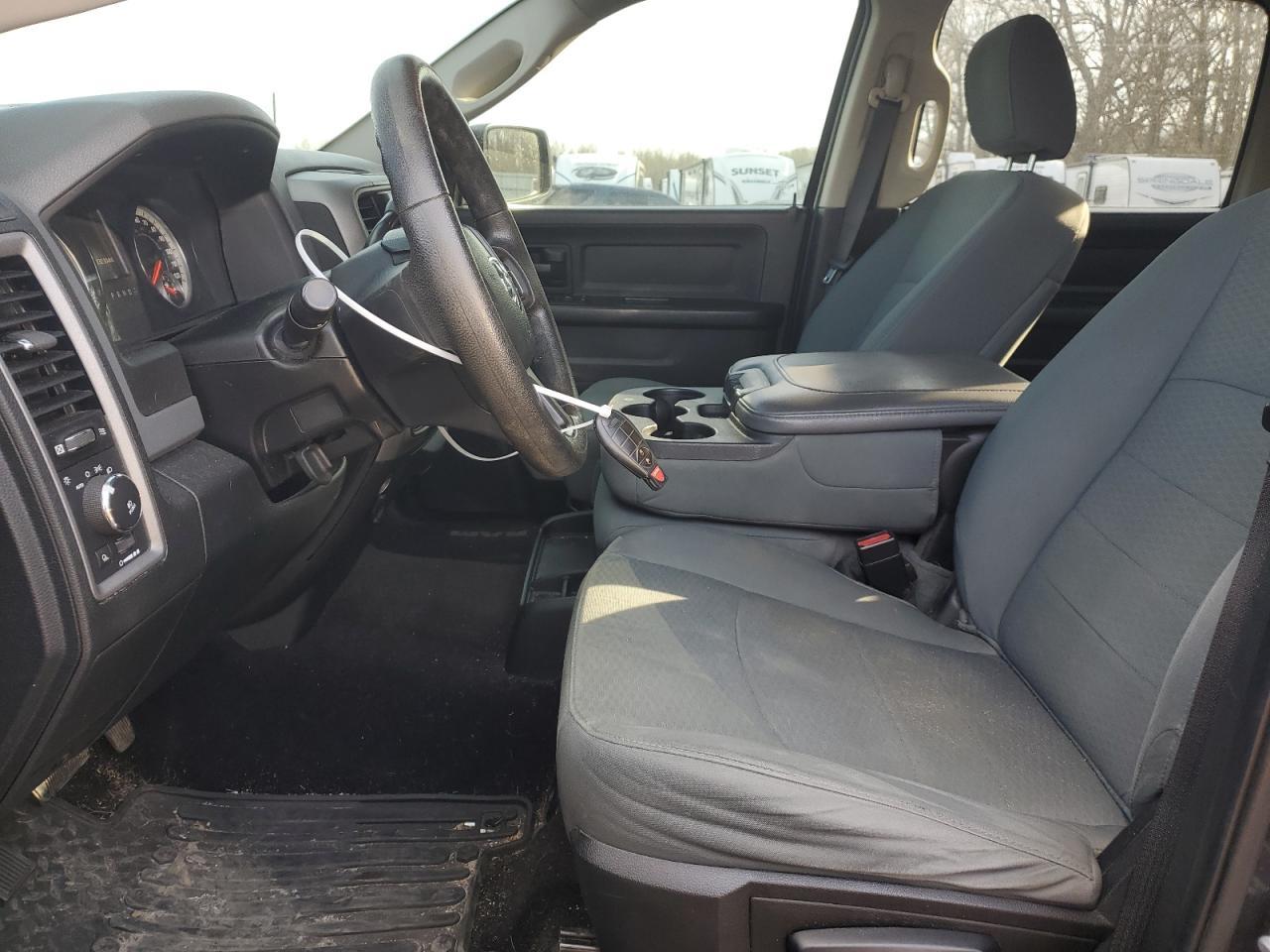 2015 RAM 1500 ST - Image 7