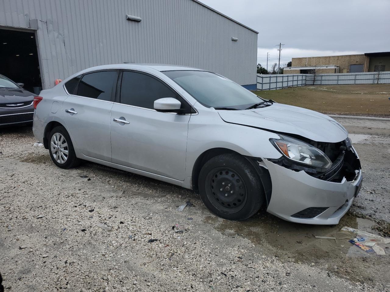 2017 NISSAN SENTRA S - Фото 4