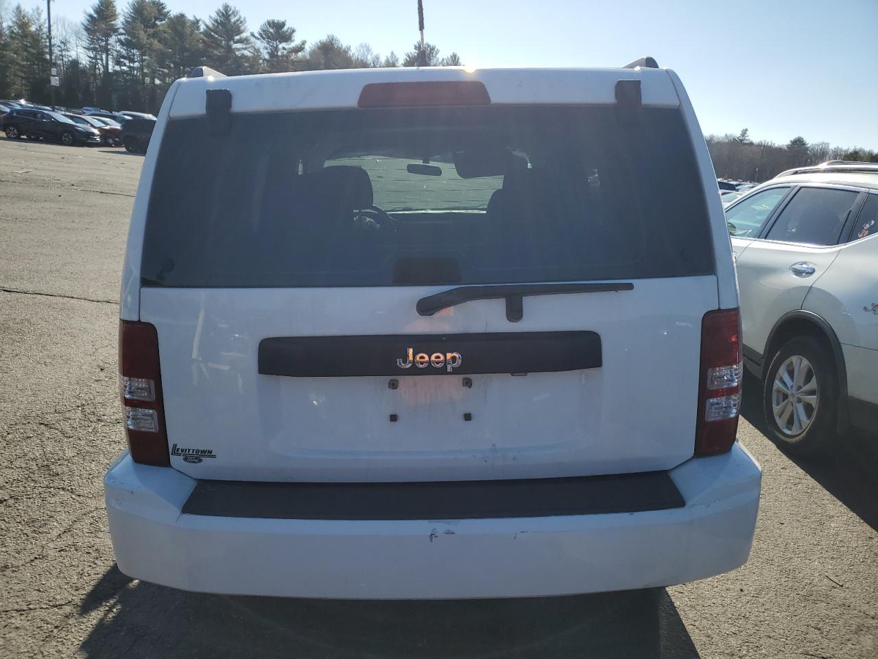 2010 JEEP LIBERTY SP - Image 6