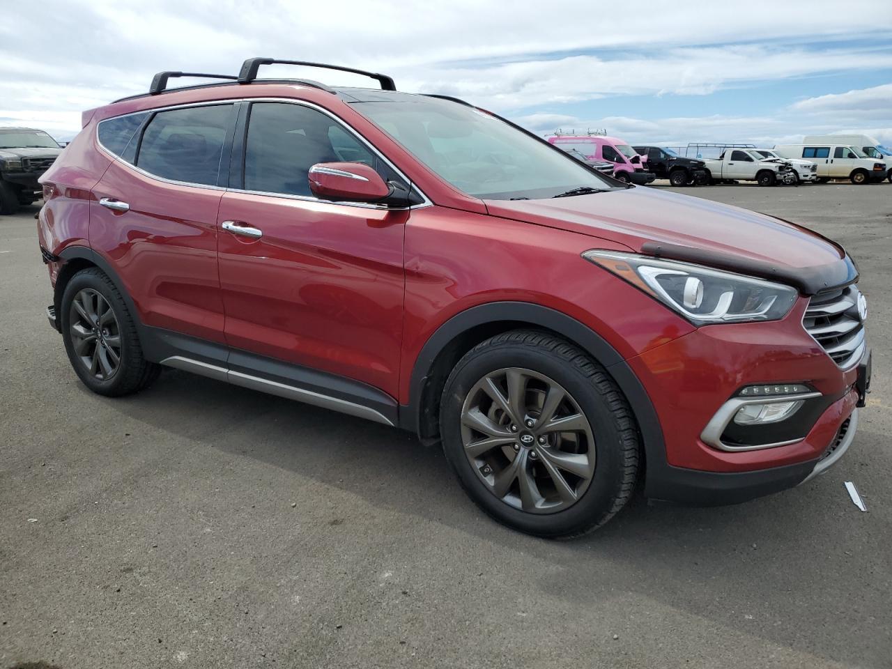 2017 HYUNDAI SANTA FE S - Image 4