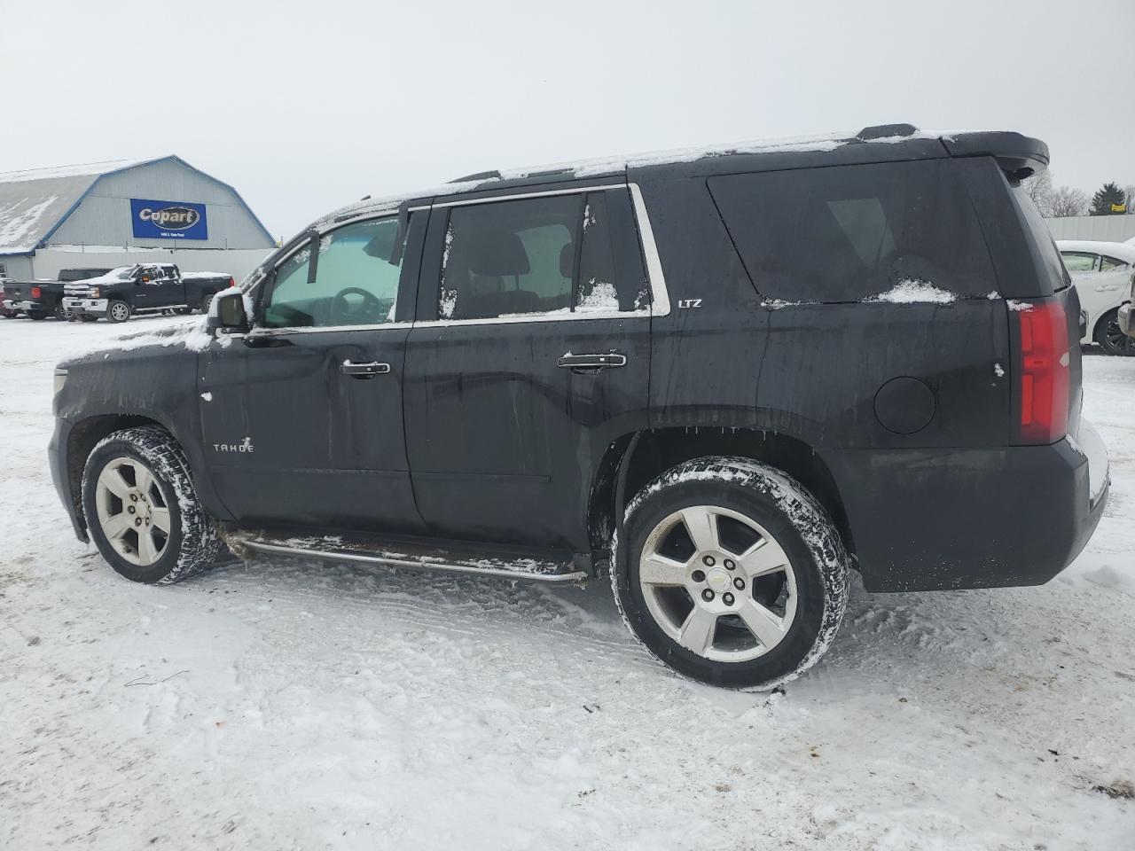 2015 CHEVROLET TAHOE K150 - Фото 2