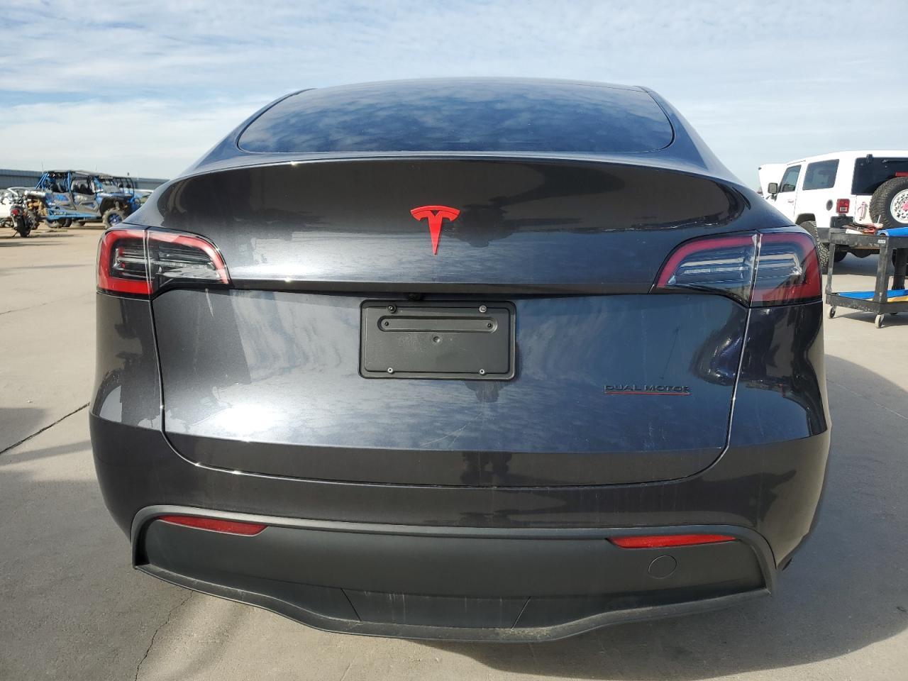2024 TESLA MODEL Y - Image 6