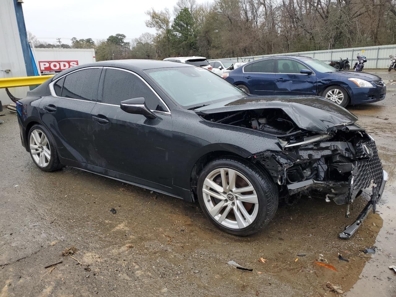 2021 LEXUS IS 300 - Image 4