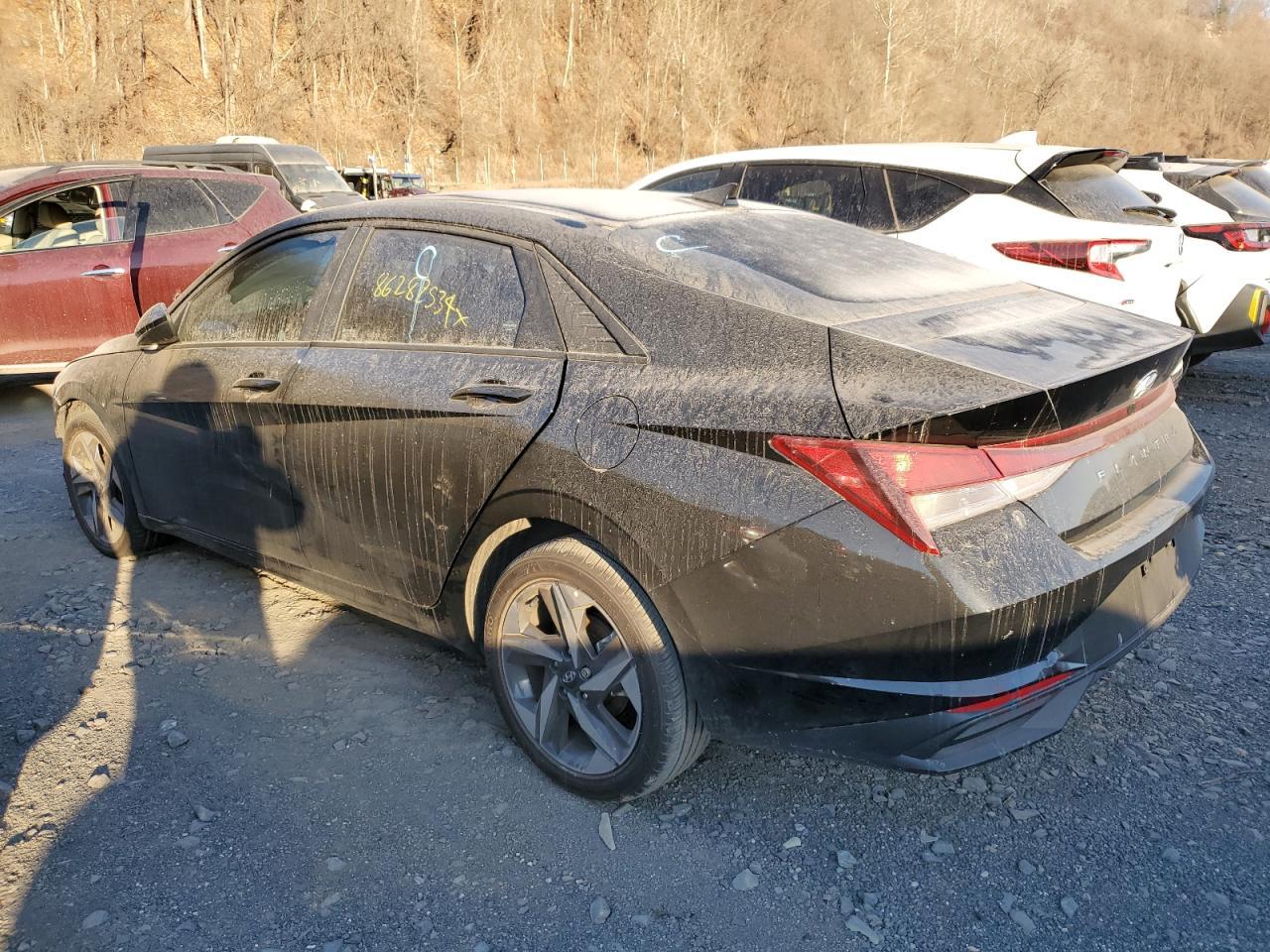 2023 HYUNDAI ELANTRA SE - Image 2