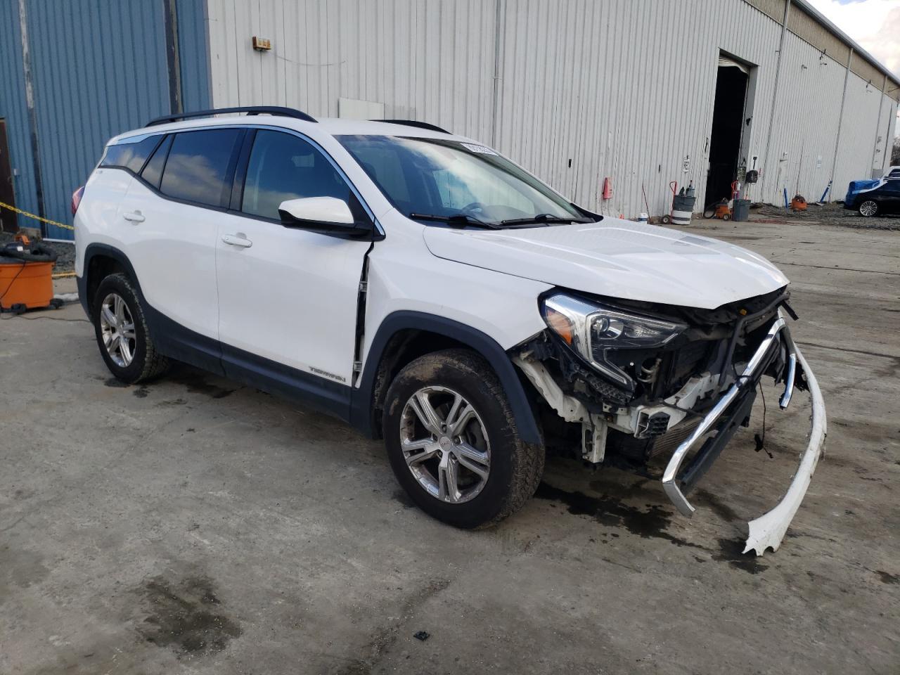 2018 GMC TERRAIN SL - Image 4