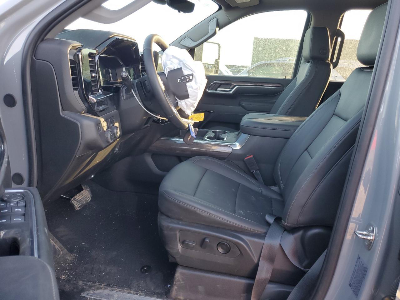 2024 CHEVROLET SILVERADO - Фото 7