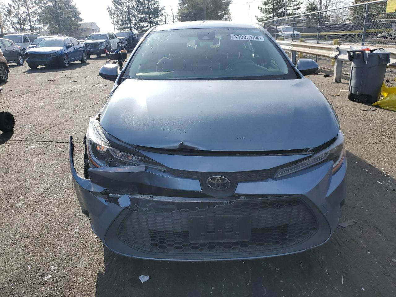 2020 TOYOTA COROLLA LE - Фото 5