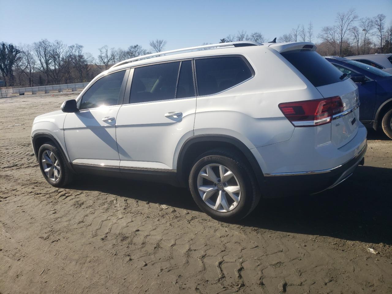 2018 VOLKSWAGEN ATLAS SEL - Image 2