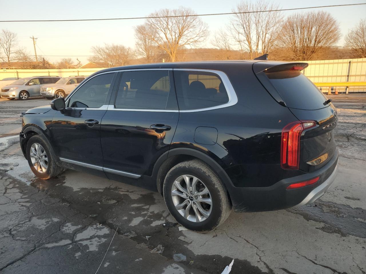 2020 KIA TELLURIDE - Image 2
