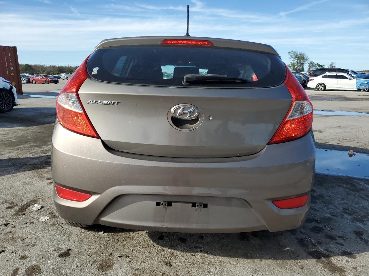 2014 HYUNDAI ACCENT GLS - Фото 6
