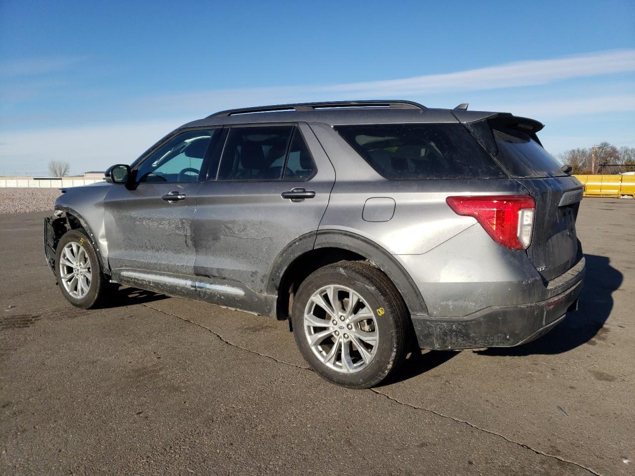2023 FORD EXPLORER X - Image 2