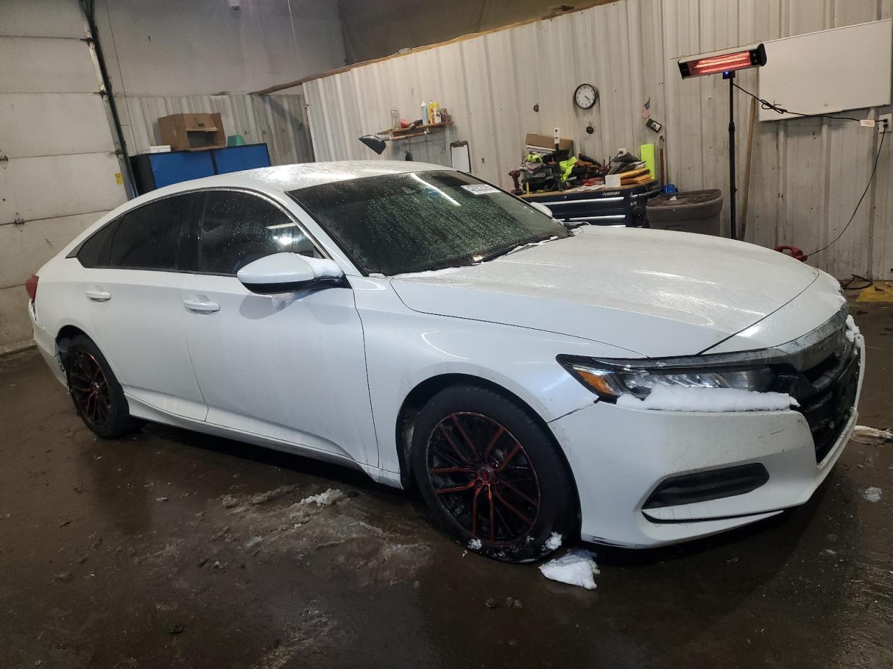 2018 HONDA ACCORD LX - Фото 4