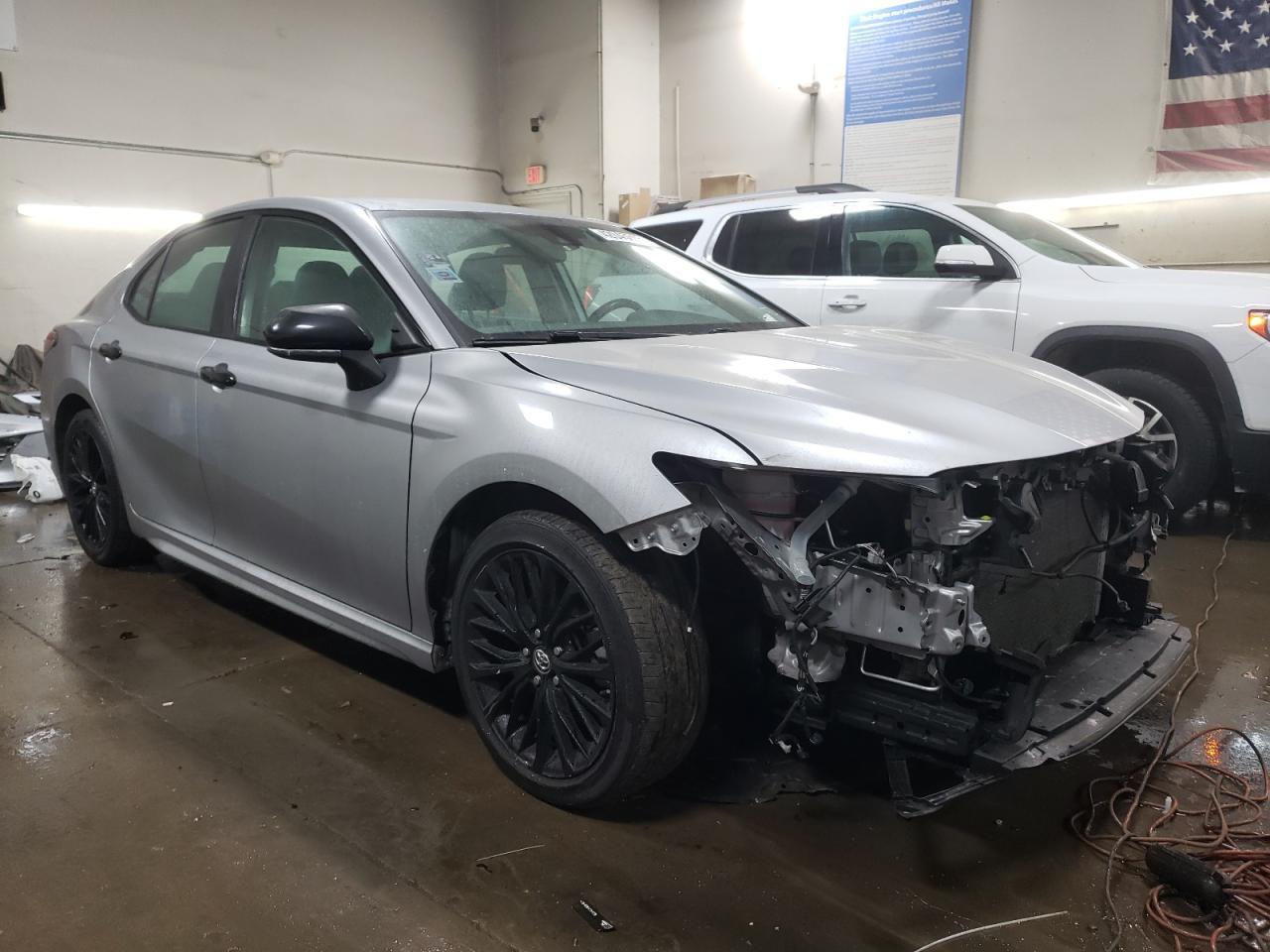 2019 TOYOTA CAMRY L - Image 4