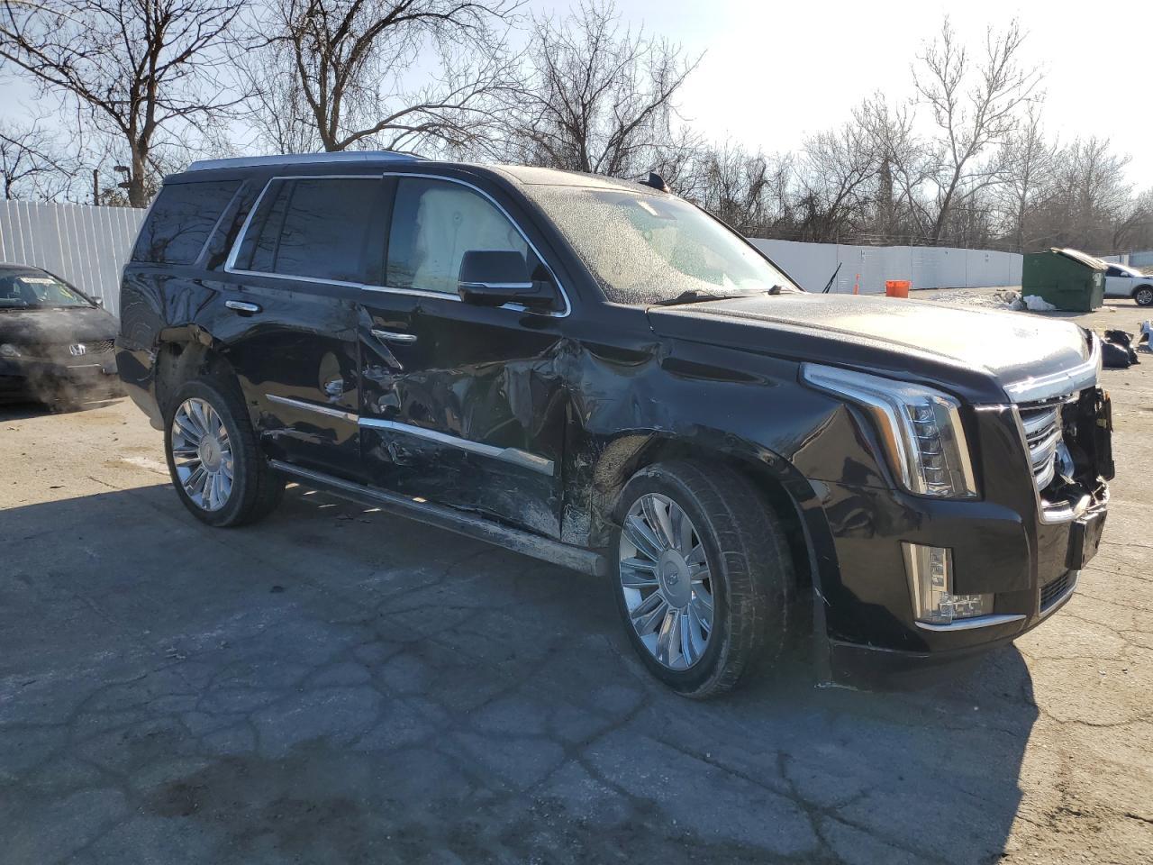 2016 CADILLAC ESCALADE P - Image 4