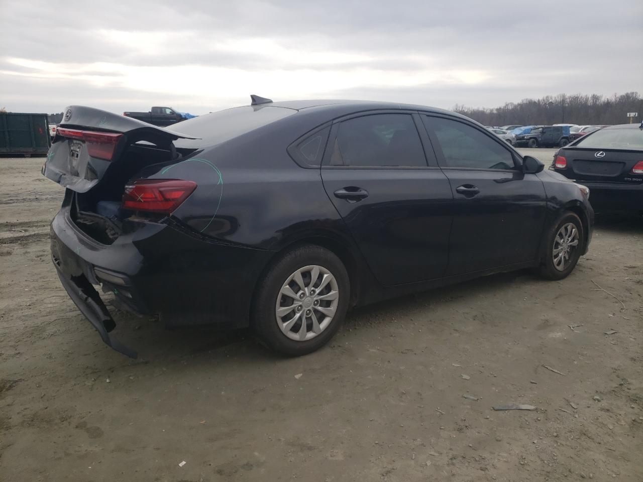 2021 KIA FORTE FE - Фото 3
