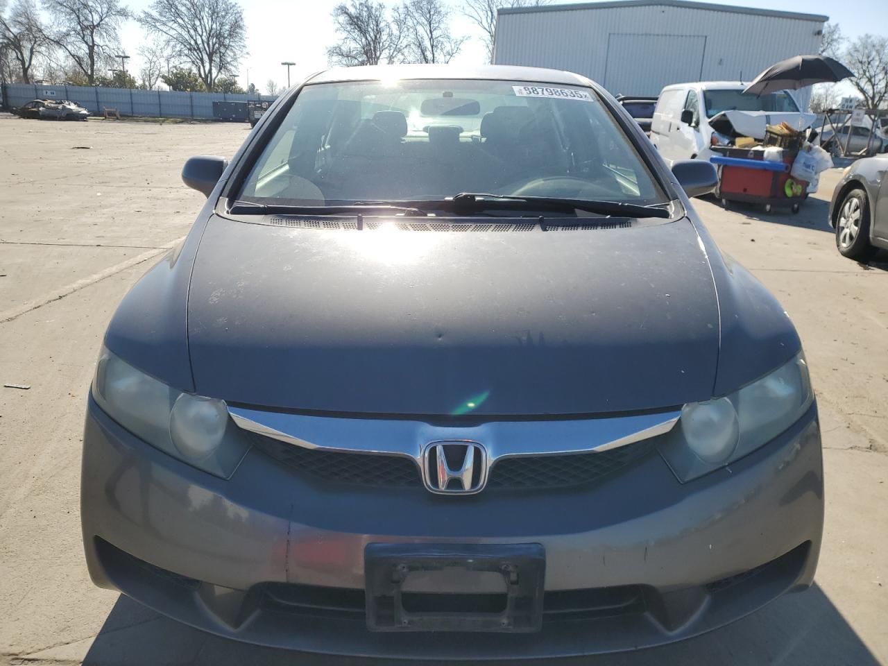2011 HONDA CIVIC LX - Image 5