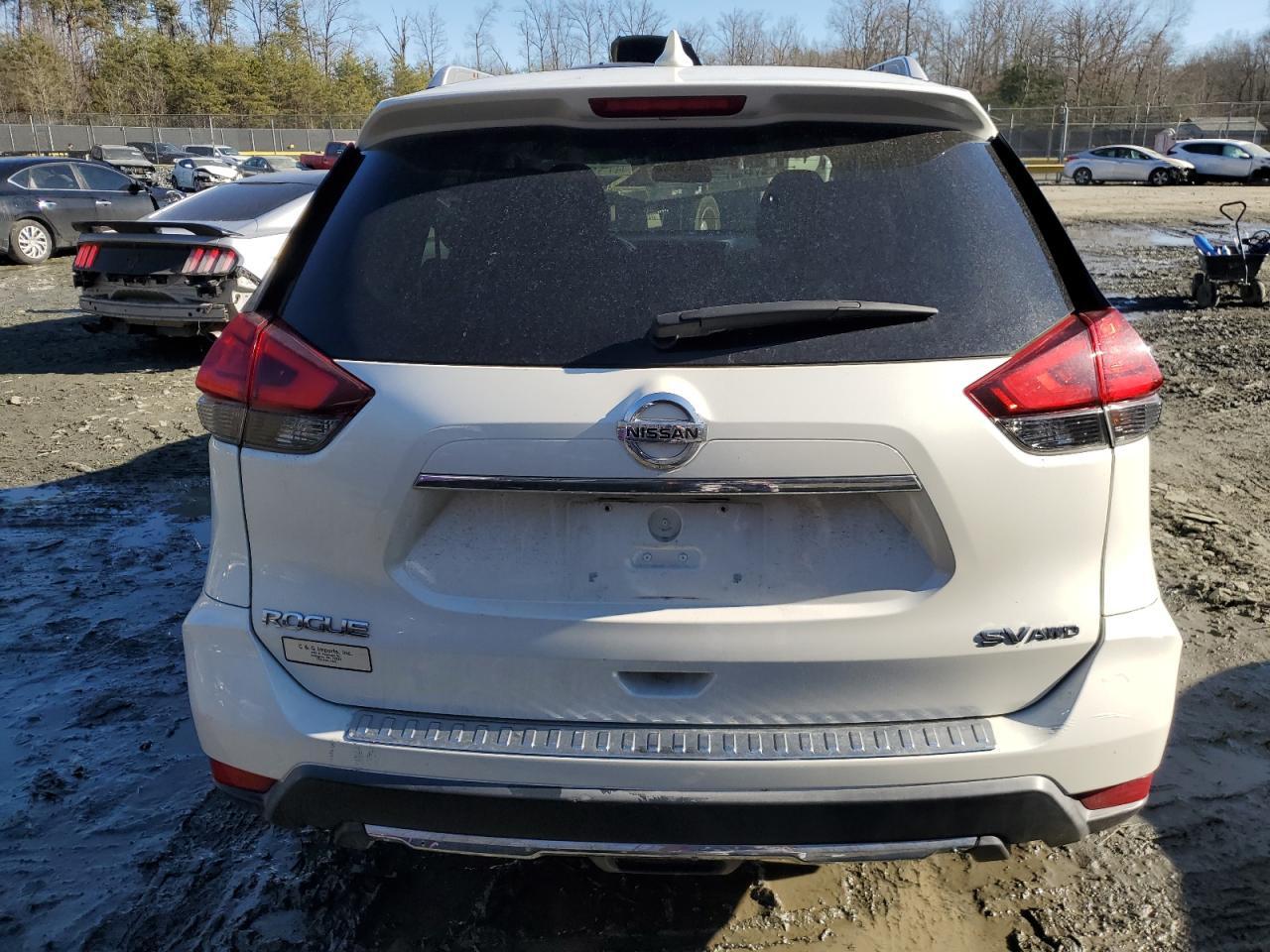 2017 NISSAN ROGUE S - Image 6