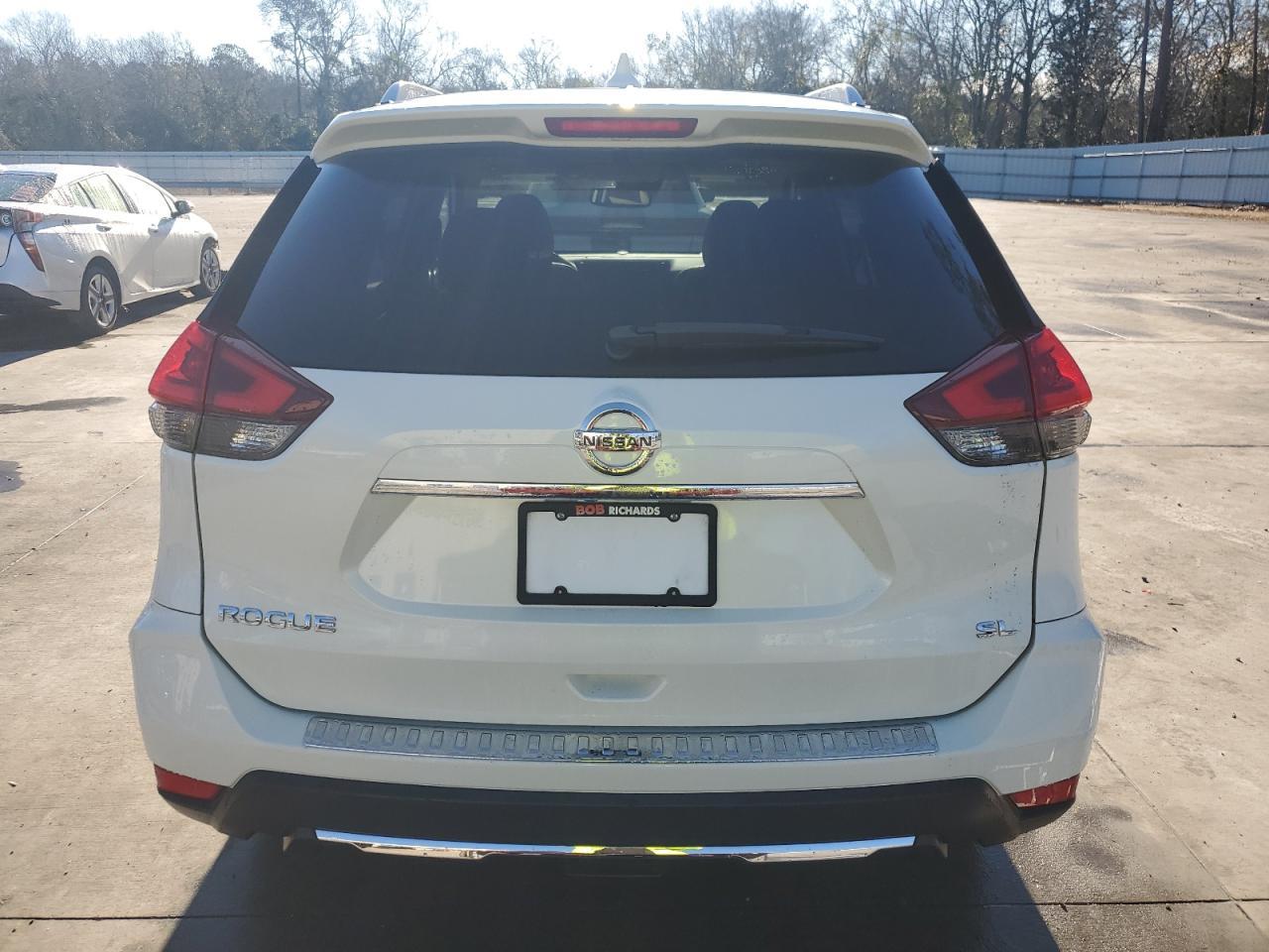 2018 NISSAN ROGUE S - Фото 6