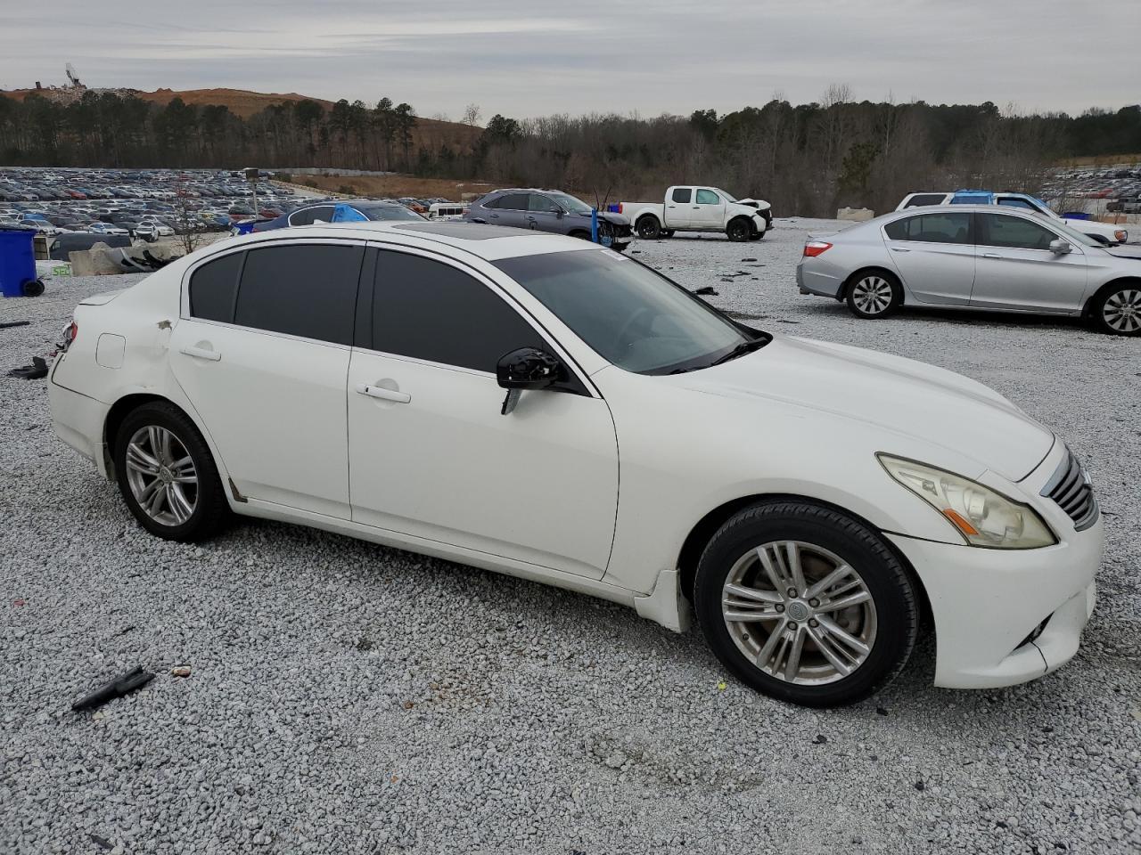 2011 INFINITI G37 BASE - Фото 4