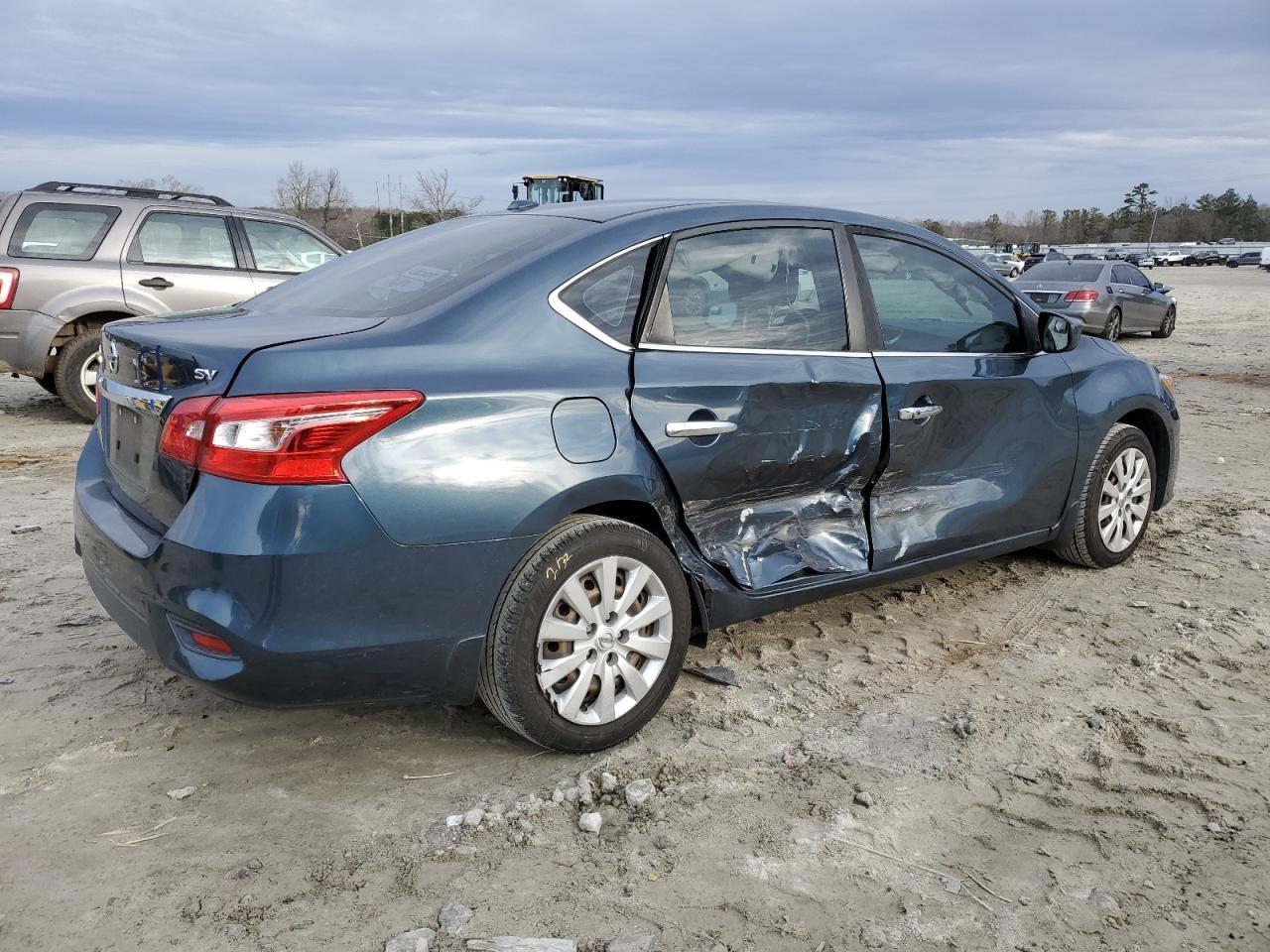 2017 NISSAN SENTRA S - Фото 3