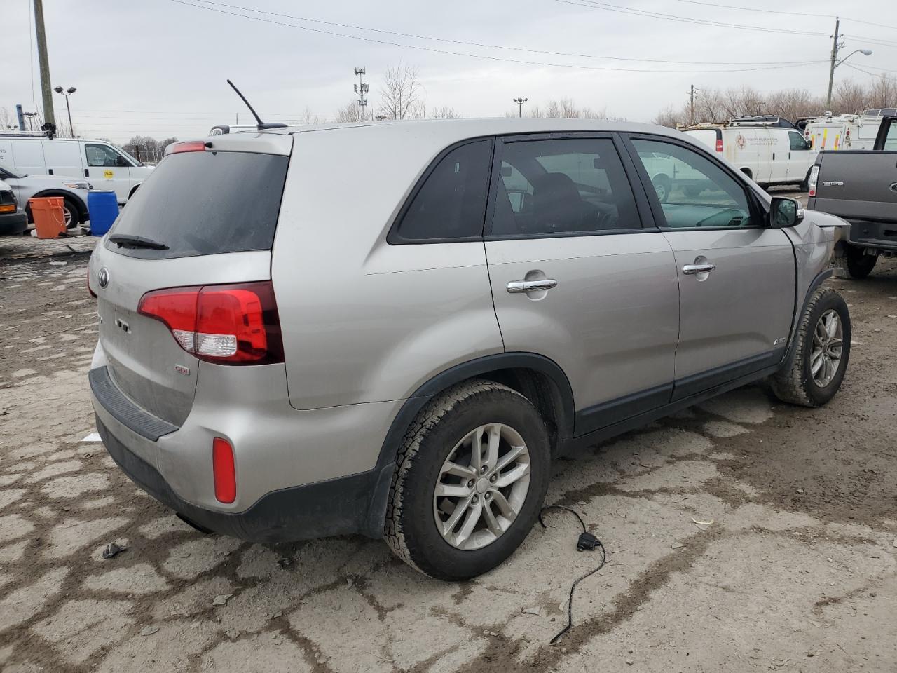 2014 KIA SORENTO LX - Фото 3