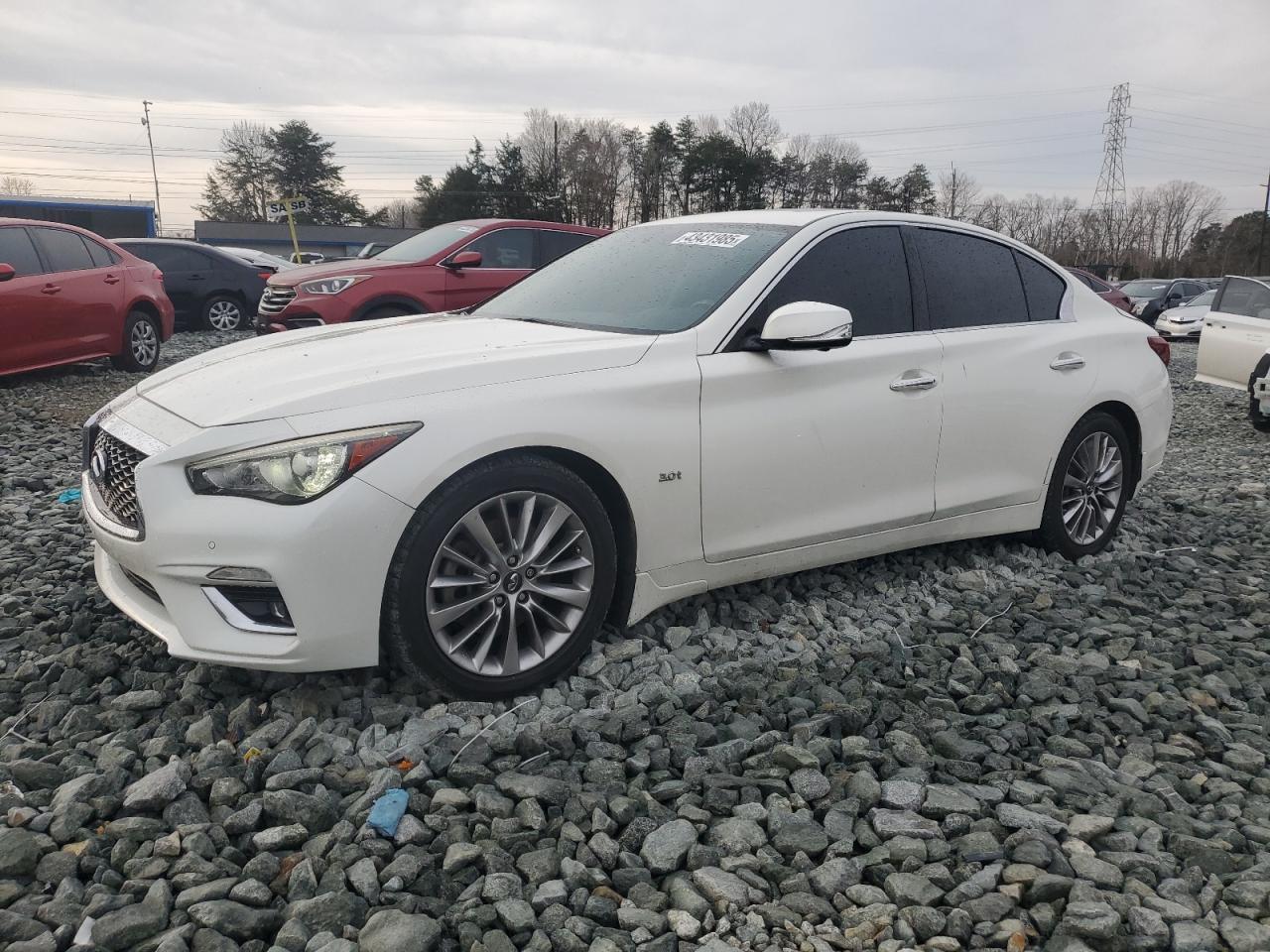 2018 INFINITI Q50 LUXE