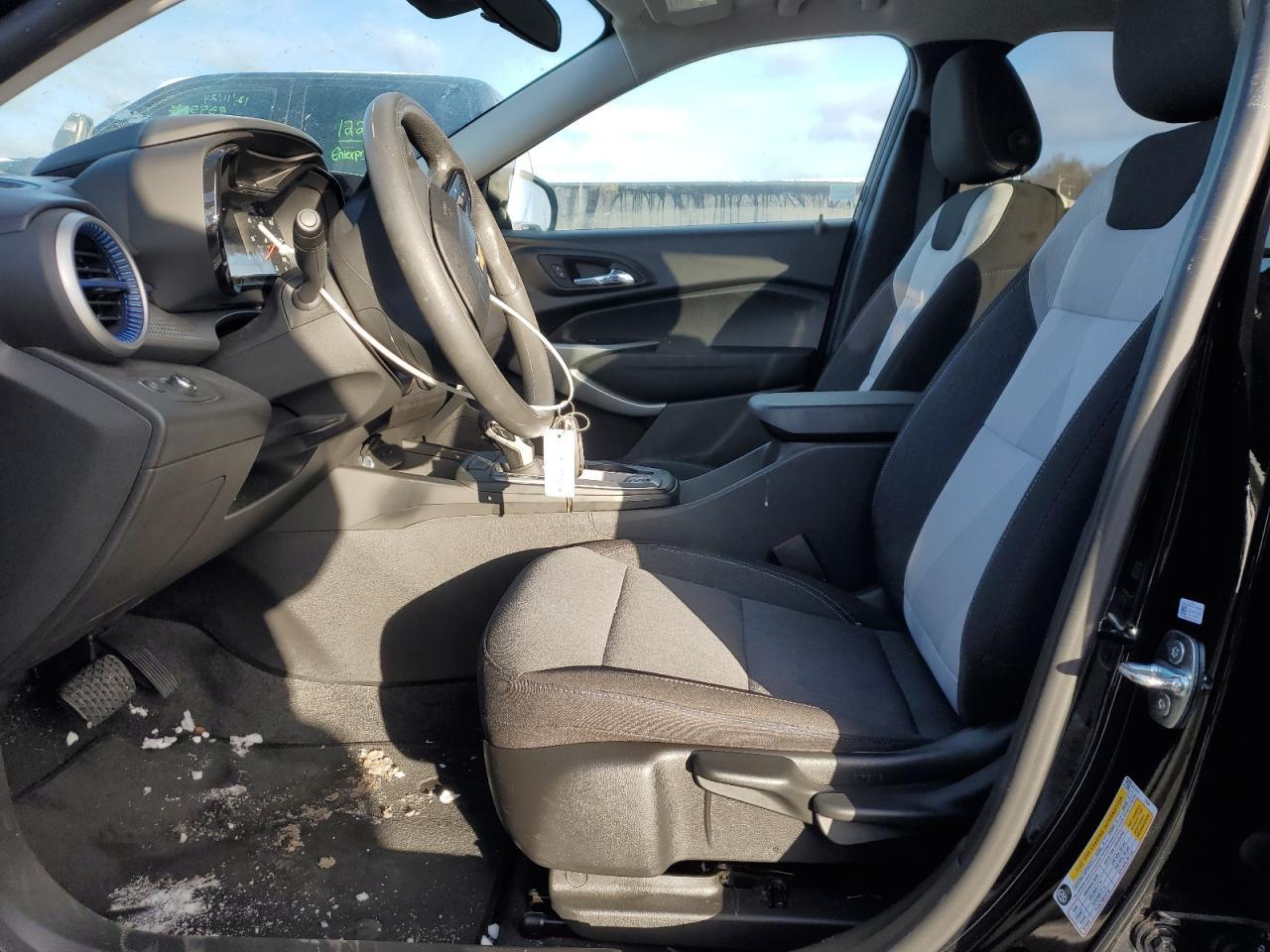 2024 CHEVROLET TRAX LS - Image 7
