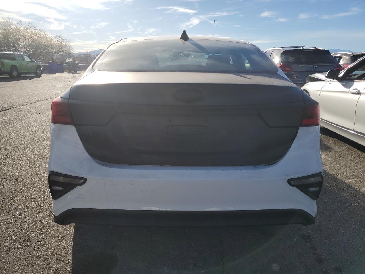 2021 KIA FORTE FE - Фото 6
