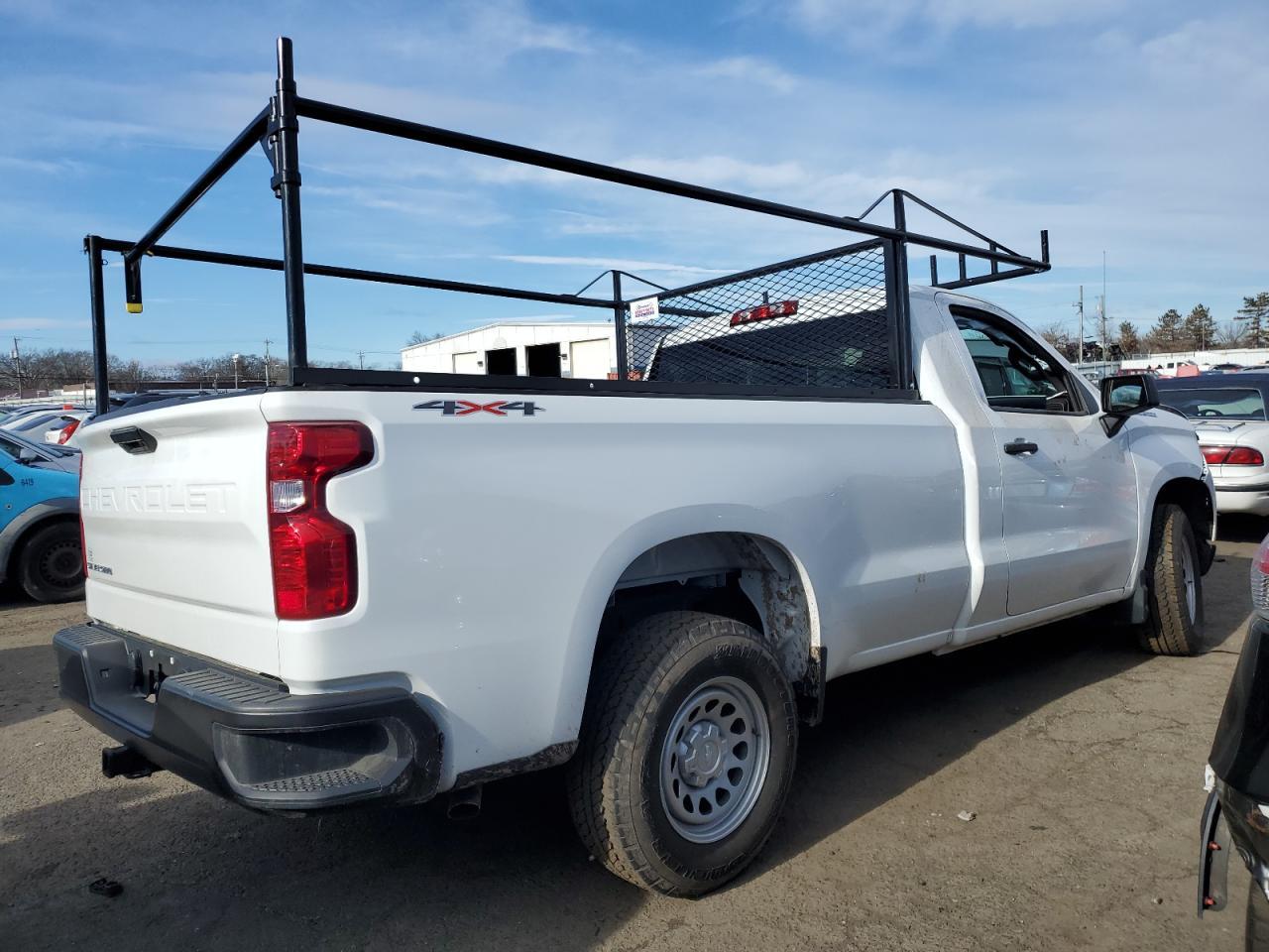 2024 CHEVROLET SILVERADO - Image 3