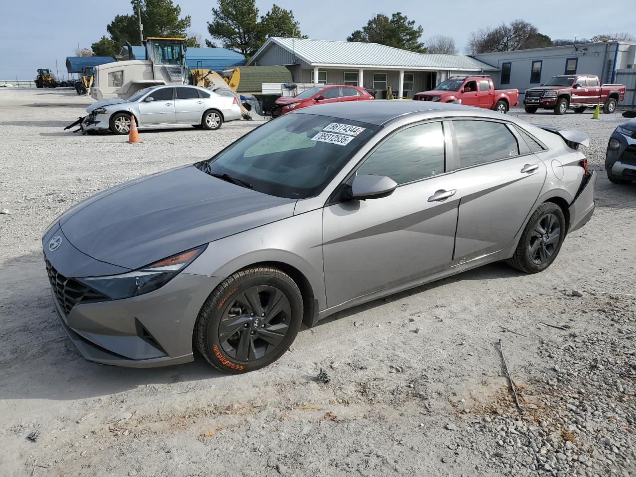 2022 HYUNDAI ELANTRA SE