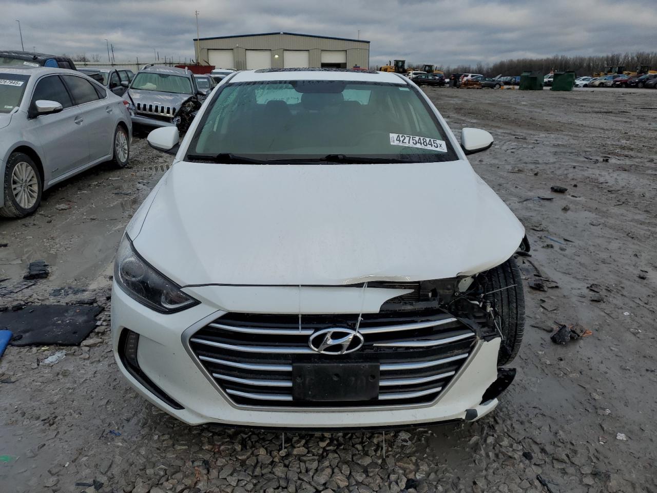 2018 HYUNDAI ELANTRA SE - Фото 5
