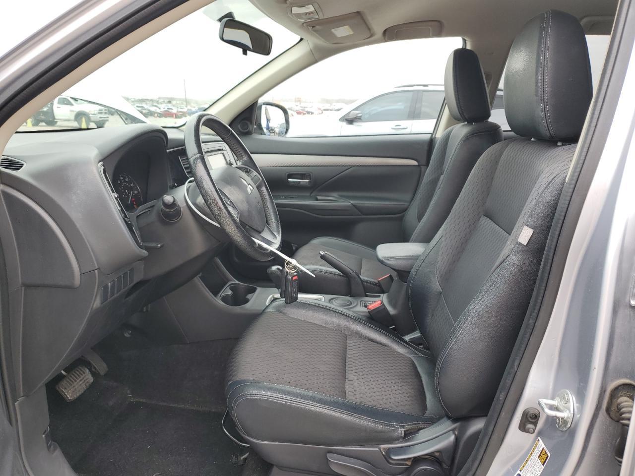 2015 MITSUBISHI OUTLANDER - Фото 7