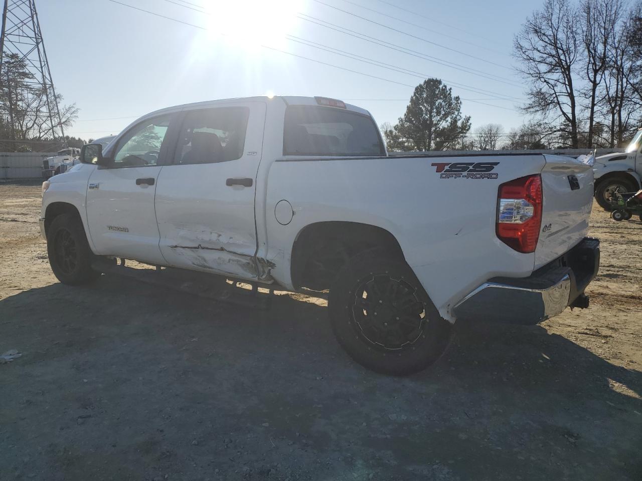2015 TOYOTA TUNDRA CRE - Image 2