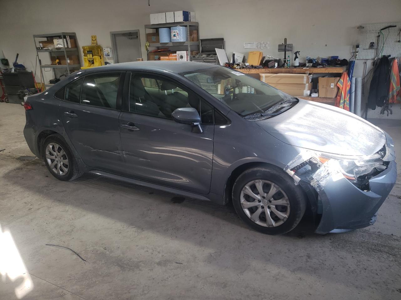 2021 TOYOTA COROLLA LE - Фото 4
