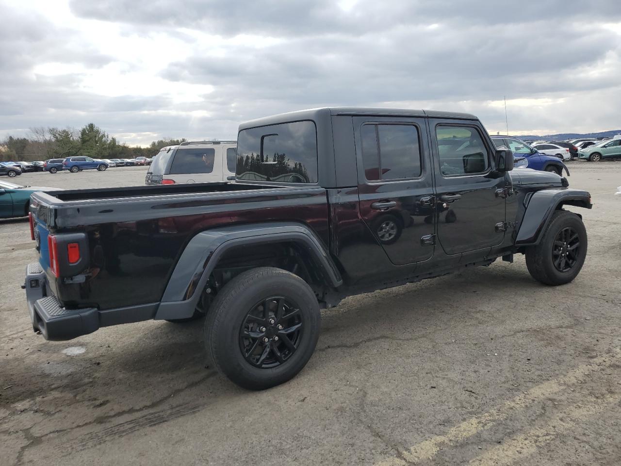 2023 JEEP GLADIATOR - Image 3