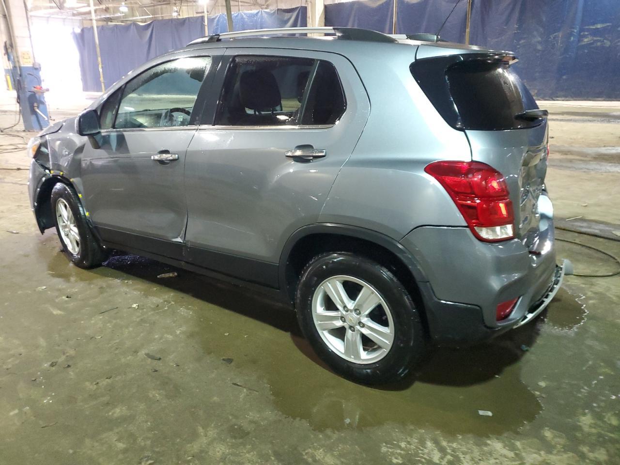 2019 CHEVROLET TRAX 1LT - Фото 2