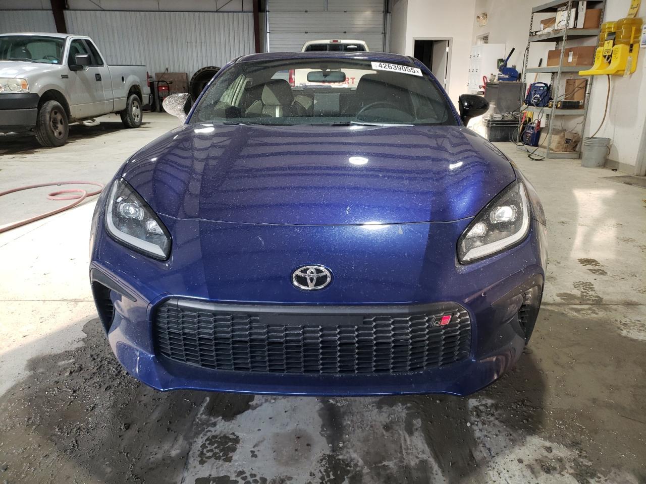 2023 TOYOTA GR 86 PREM - Фото 5