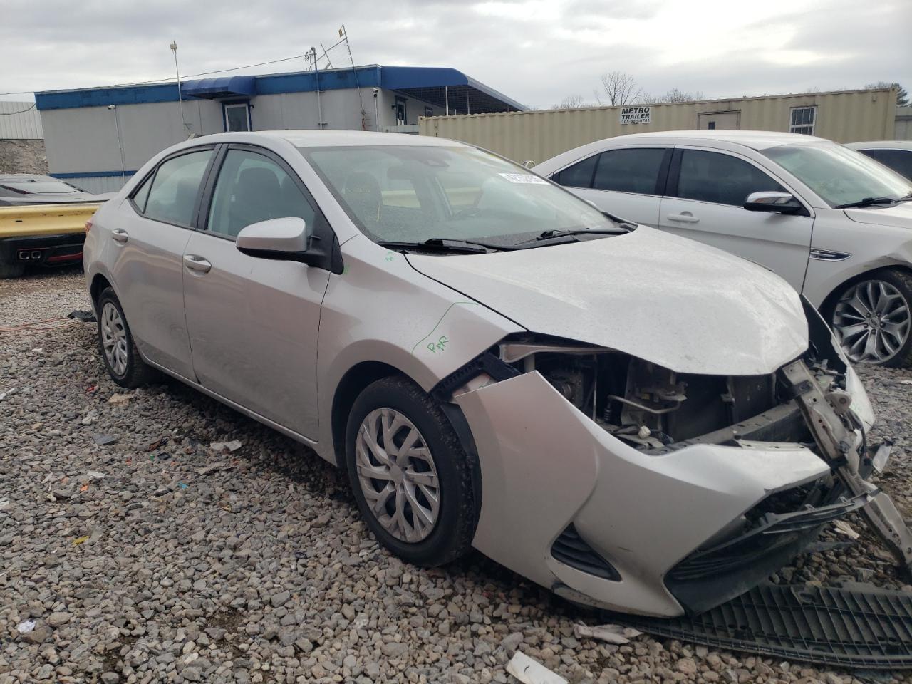 2019 TOYOTA COROLLA L - Image 4