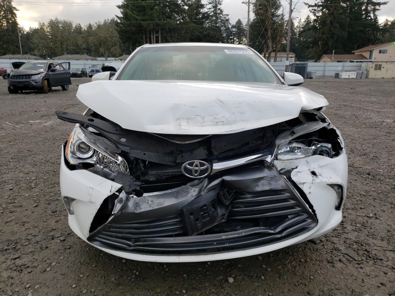 2017 TOYOTA CAMRY LE - Image 5