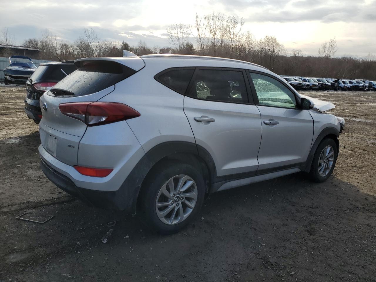 2018 HYUNDAI TUCSON SEL - Фото 3